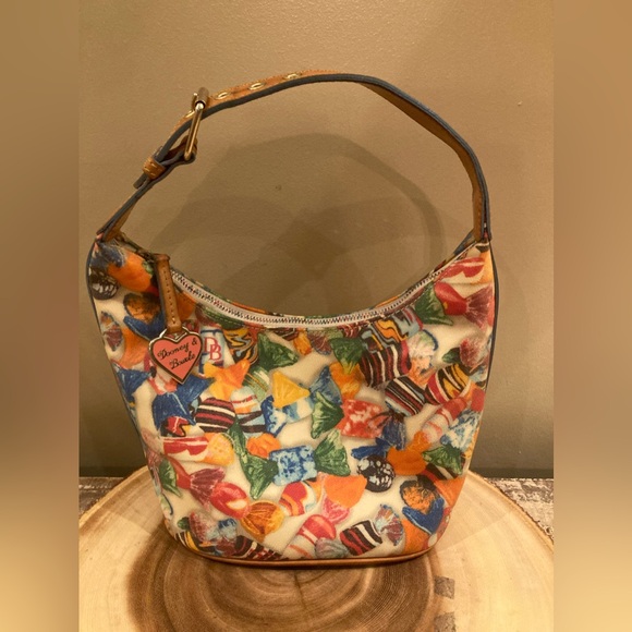 Dooney & Bourke Handbags - Dooney and Bourke Y2K Candy Bucket Bag on Off White HOBO Rare Hard‎ To Find